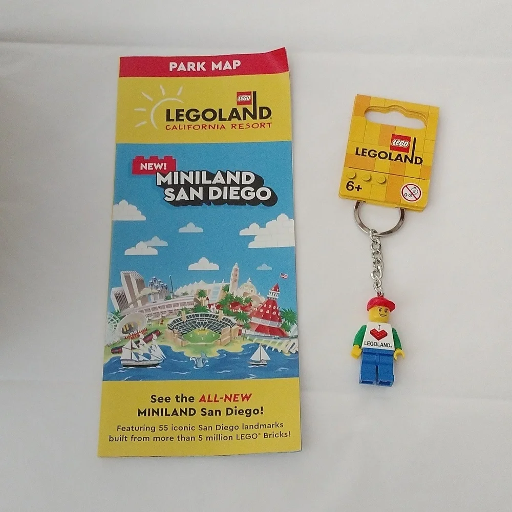 Lego Small Storage Head + Legoland Boy Keychain
